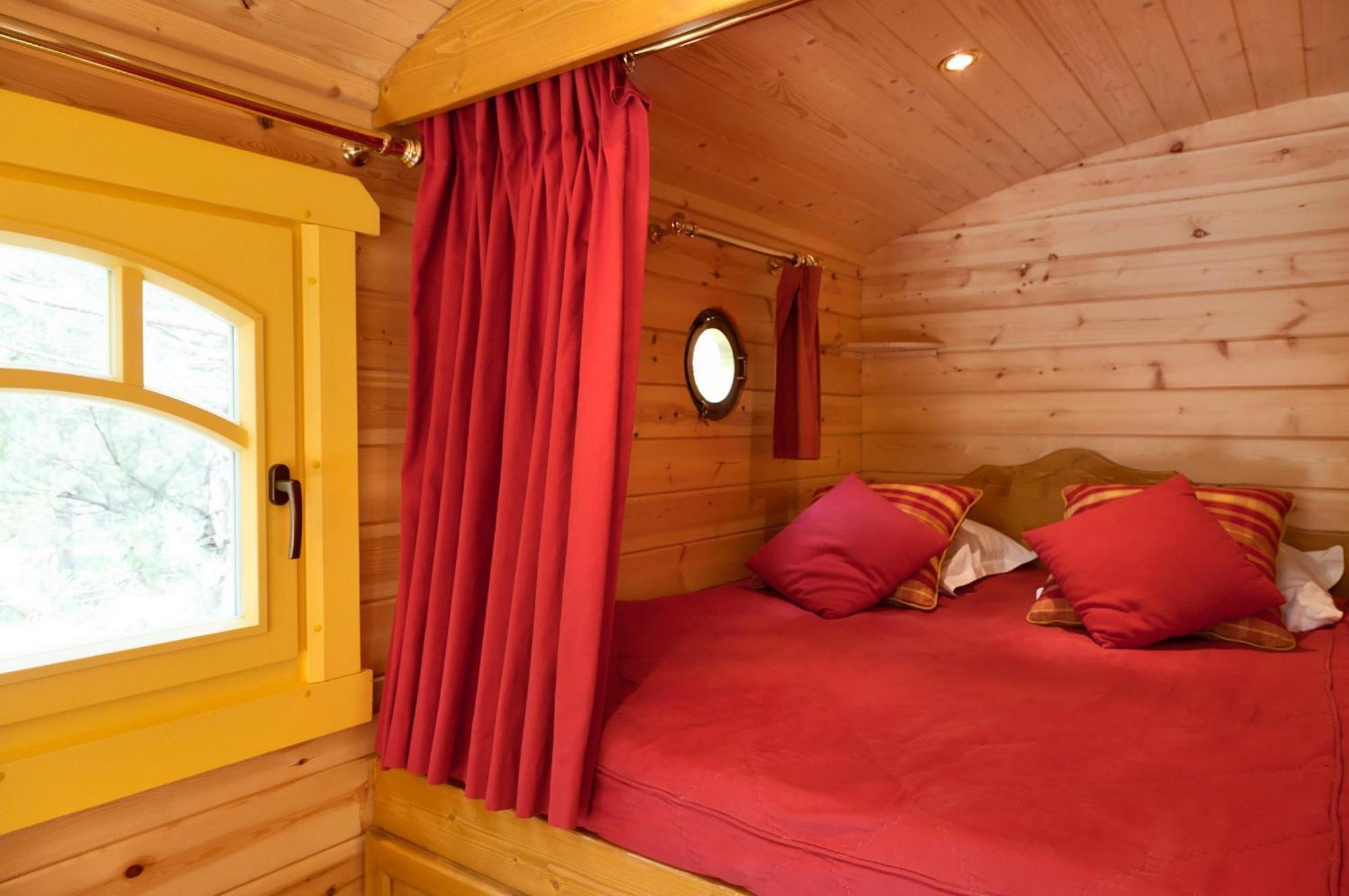 Village Vacances - Defiplanet' Dienné Room photo